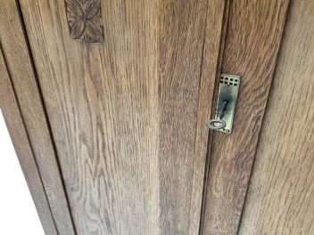 Arts & Crafts Art Nouveau Bookcase with Original Green Glass, 1900s